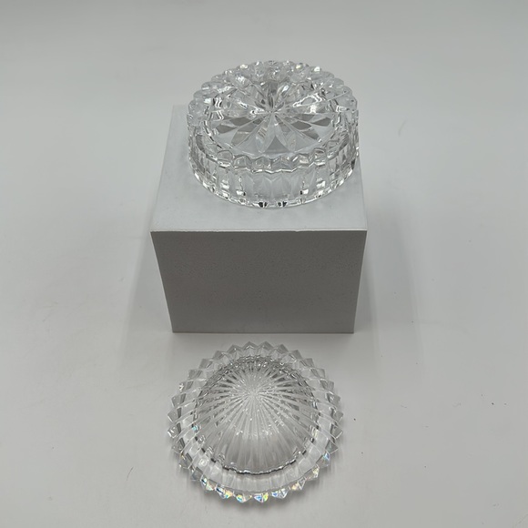 - Waterford Crystal Round Trinket Box and Lid - Picture 12 of 16